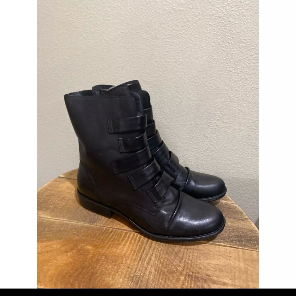 Miz Mooz Leighton Black Booties Boots size 41 wide (10)